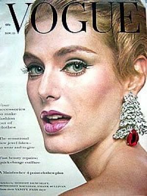 Vintage Vogue magazine covers - wah4mi0ae4yauslife.com - Vintage Vogue November 1960.jpg
